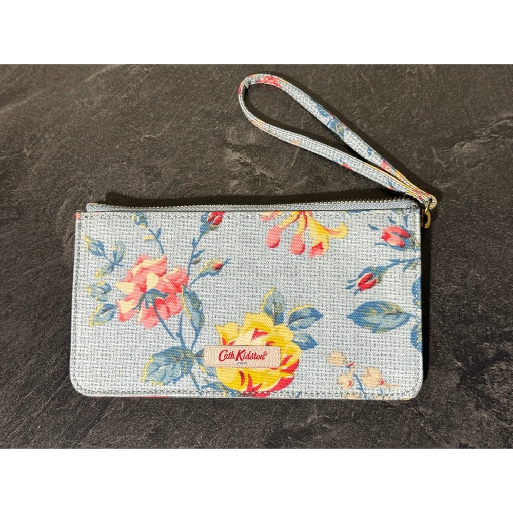 Cath Kidston London BlueFloral Wristlet Wallet 3 Zipped Pockets Organizer Clutch